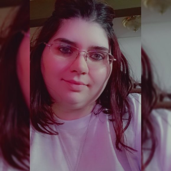 Meet your Posher, Jessica - Picture 2 of 16